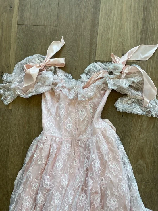 Vintage Gunne Sak Victorian-Style Dress with Ribbon Accents - Picture 5 of 16